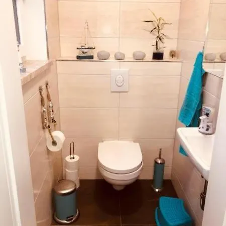 Schwimmendes Haus Elandi Holiday home Niemegk (Saxony-Anhalt)