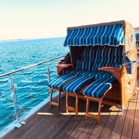 Сasa de vacaciones Schwimmendes Haus Elandi Niemegk (Saxony-Anhalt)