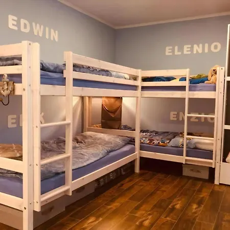 בית נופש Schwimmendes Haus Elandi Niemegk (Saxony-Anhalt)