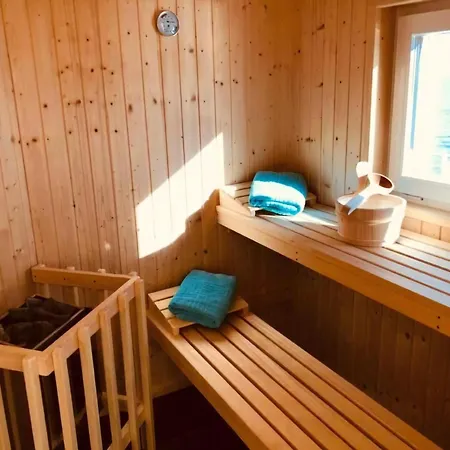 Schwimmendes Haus Elandi Niemegk (Saxony-Anhalt)