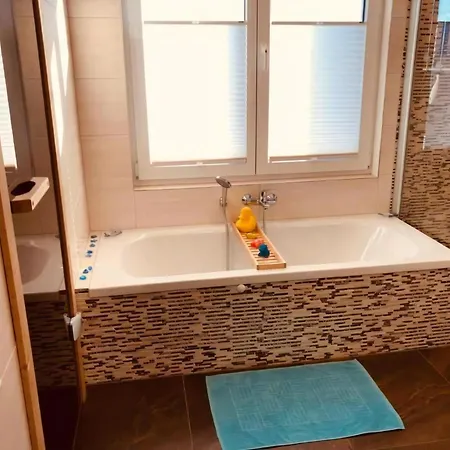 Schwimmendes Haus Elandi Holiday home