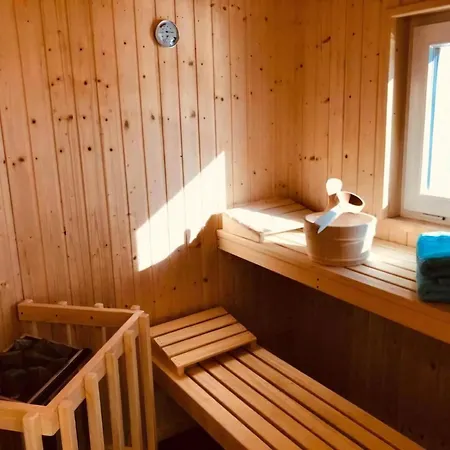 Сasa de vacaciones Schwimmendes Haus Elandi Niemegk (Saxony-Anhalt)